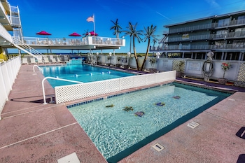 paradise oceanfront resort