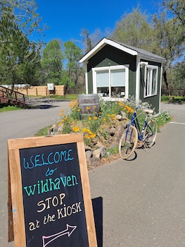 Wildhaven Sonoma Glamping,Novato>>Healdsburg,2 star