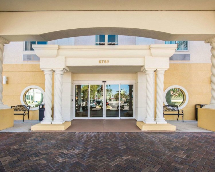 Comfort Inn & Suites Jupiter I-95,Palm Beach>>Jupiter,3 star