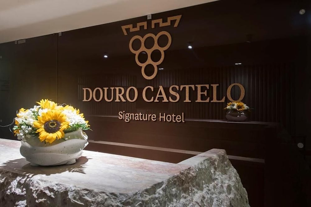 Douro Castelo Signature,Porto>>Lamego,4 star