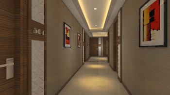 The Byke Delotel,Borivali West,3 star