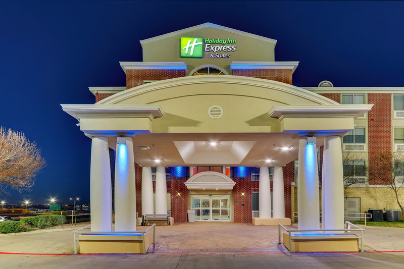 holiday inn express and suites lake worth by ihg