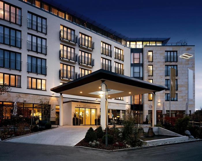Hotel Vier Jahreszeiten Starnberg,Gauting>>Aschheim,4 star