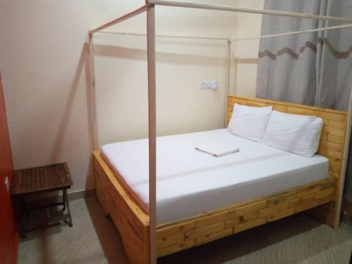 Kimyakimya Pub & Lodge,Kigamboni>>Dar Es Salaam,2 star