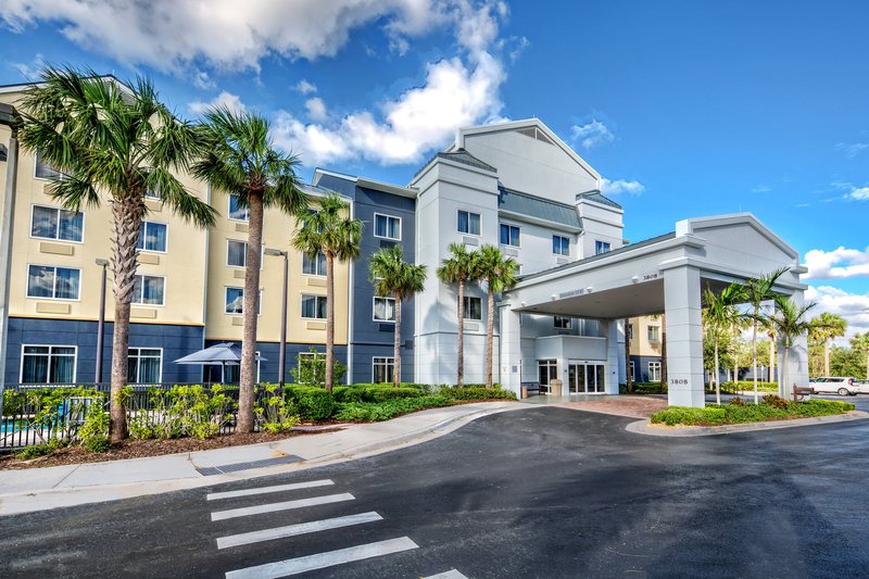 fairfield inn and suites by marriott naples
