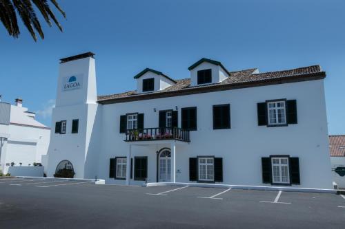 Lagoa Hostel & Suites,Lagoa>>Azores,3 star