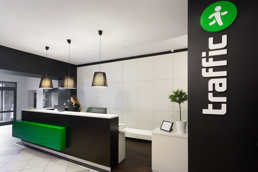 traffic hotel