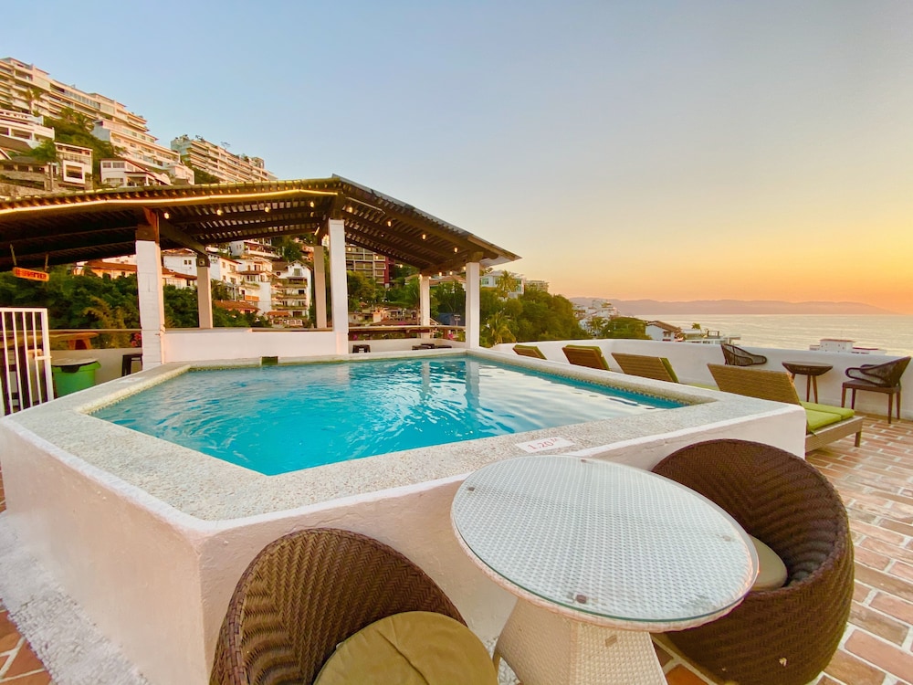 Hotel Amaca Puerto Vallarta - Adults Only,Costa Careyes>>Amapas,3.5 star