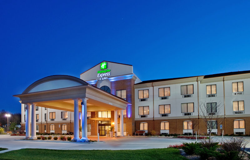 holiday inn express hotel and suites st charles by ihg