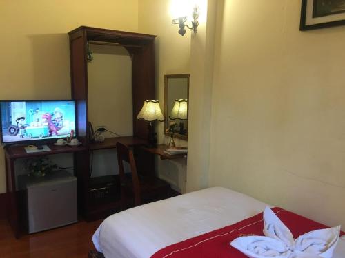 room-image