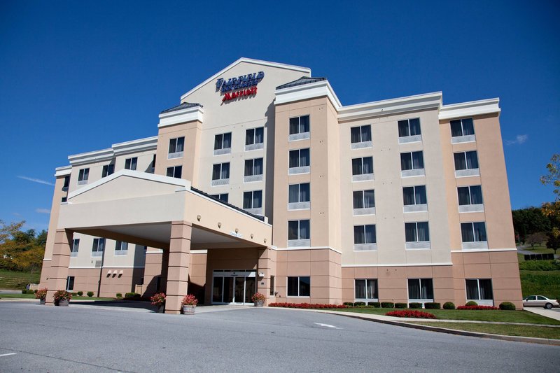 Fairfield Inn & Suites By Marriott Bedford,Bedford Township>>Bedford,2.5 star