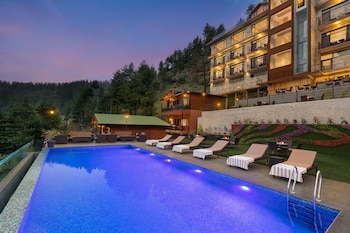 juSTa Cliffend Resort And Spa Mashobra, Baldeyan,5 star