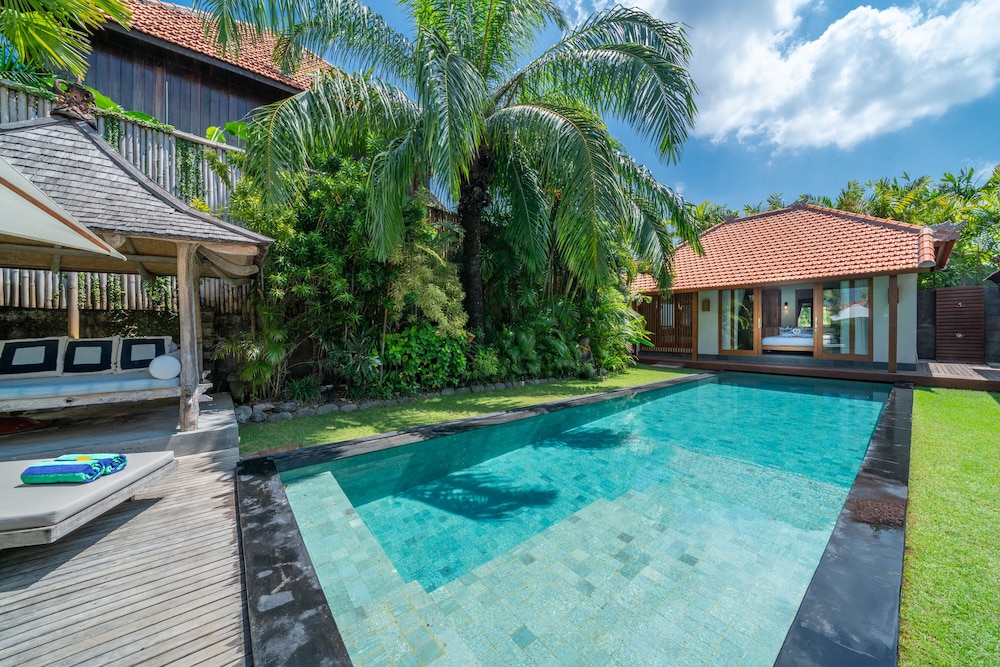 villa litera canggu bali