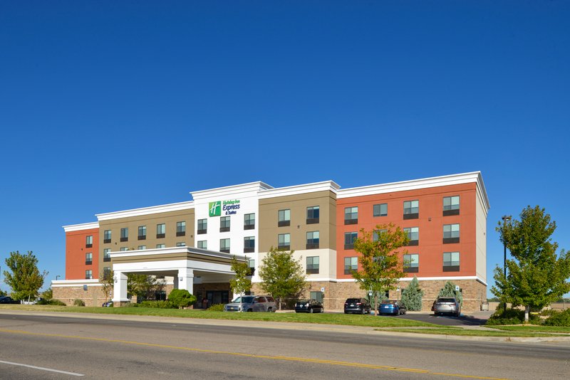 holiday inn express and suites pueblo north by ihg