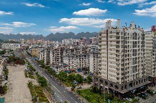 Ji Hotel (Qiannan Libo Branch),,3 star