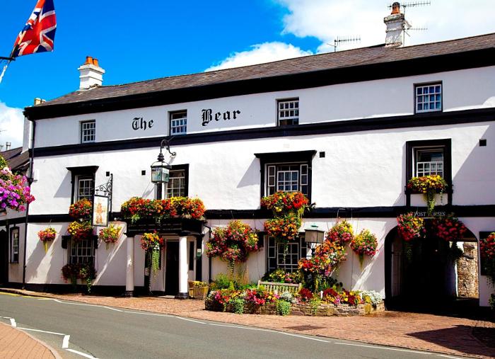 The Bear Hotel, Crickhowell,Brecon Beacons National Park>>Brecon,3 star