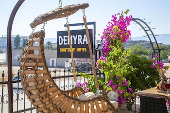 demyra boutique hotel