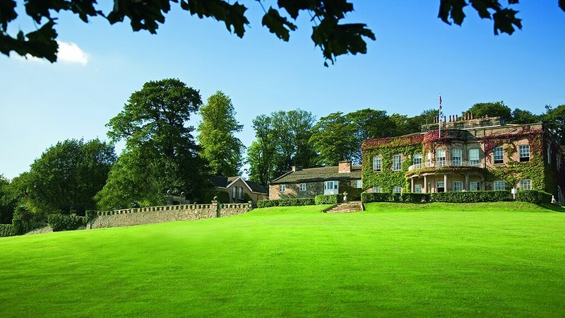 Wood Hall Hotel And Spa