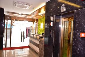 Hotel Royal Inn Igi,New Delhi>>Delhi,4 star