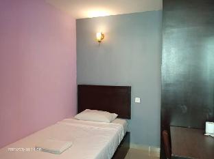 Bb Motel,,2 star
