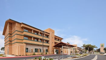 Holiday Inn Express Hotel & Suites Ventura By Ihg,Santa Barbara>>Oxnard,3 star
