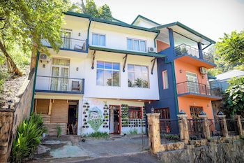 funk bunk tourist inn