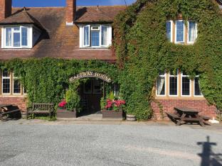 Halfway House Inn Country Lodge,Chilthorne Domer>>Bristol,3 star