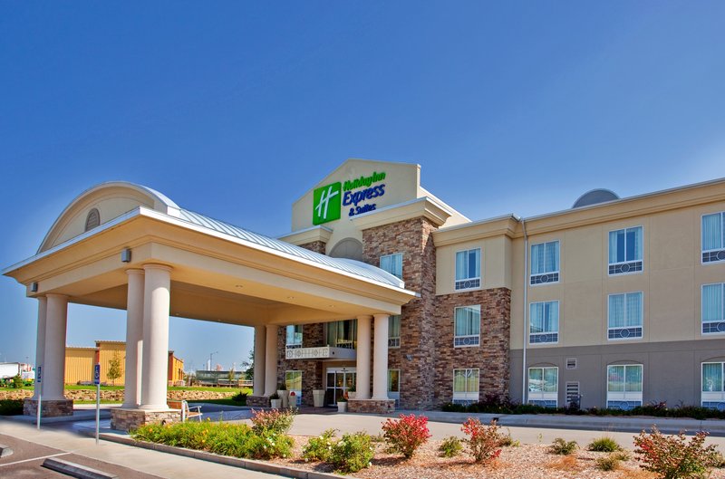 Holiday Inn Express And Suites East Wichita I 35 A