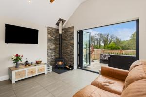 elm tree cottage