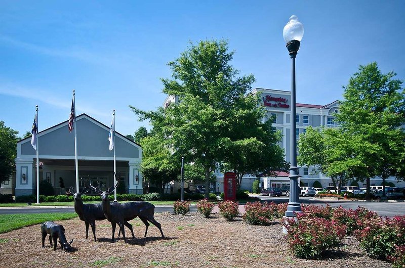 hampton inn and suites raleigh cary lenovo center
