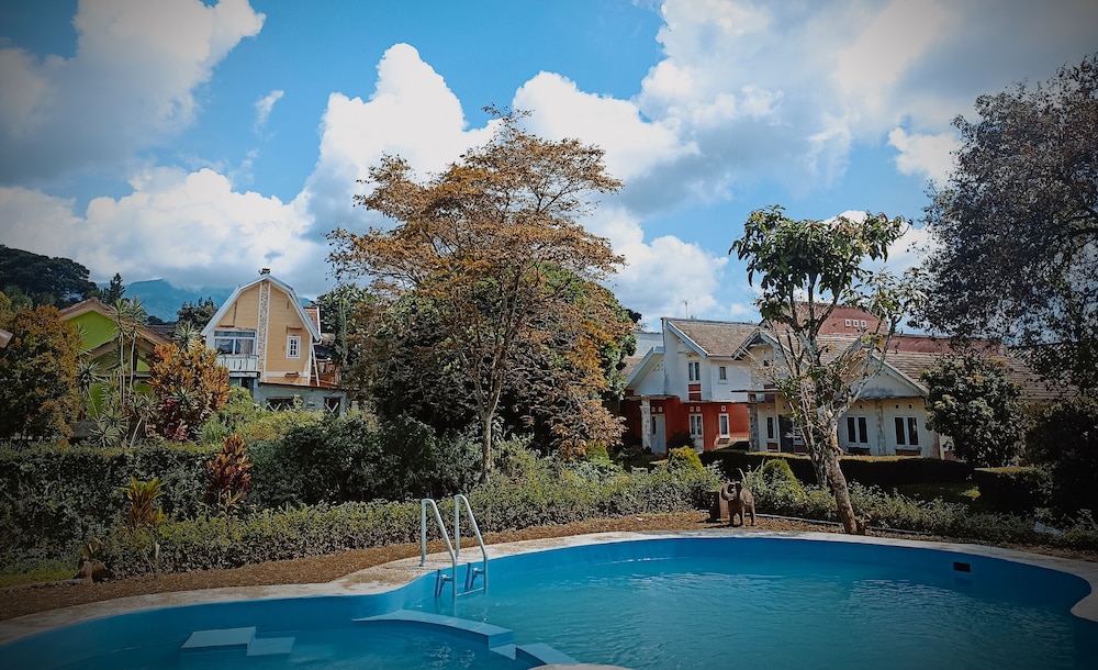 Tempat Nginap 3Br Ciater Highland Resort,,2 star