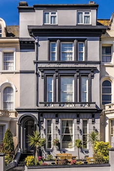 Trelawney Hotel