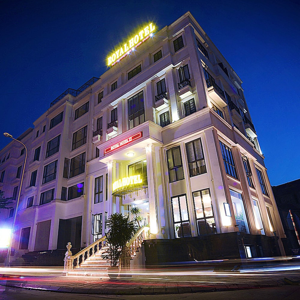 Royal Hotel Ii,,2 star