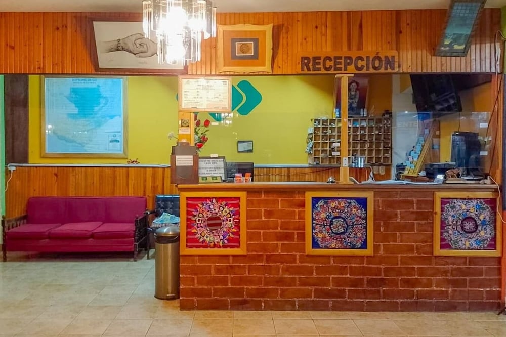 Hotel Nakbé Atitlán,,2.5 star
