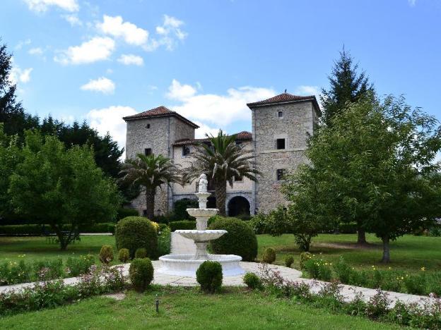 Akla Hotel Palacio Torre De Ruesga