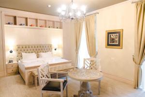 art club hotel