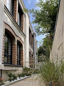 Maison D'hotes L'atelier Du Charmois,9 Rue Albert 1Er,0 star