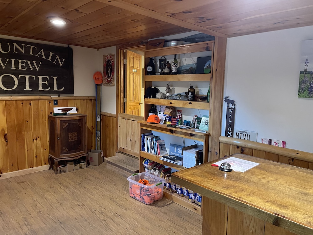 Mountain View Motel & Campground,,2.5 star