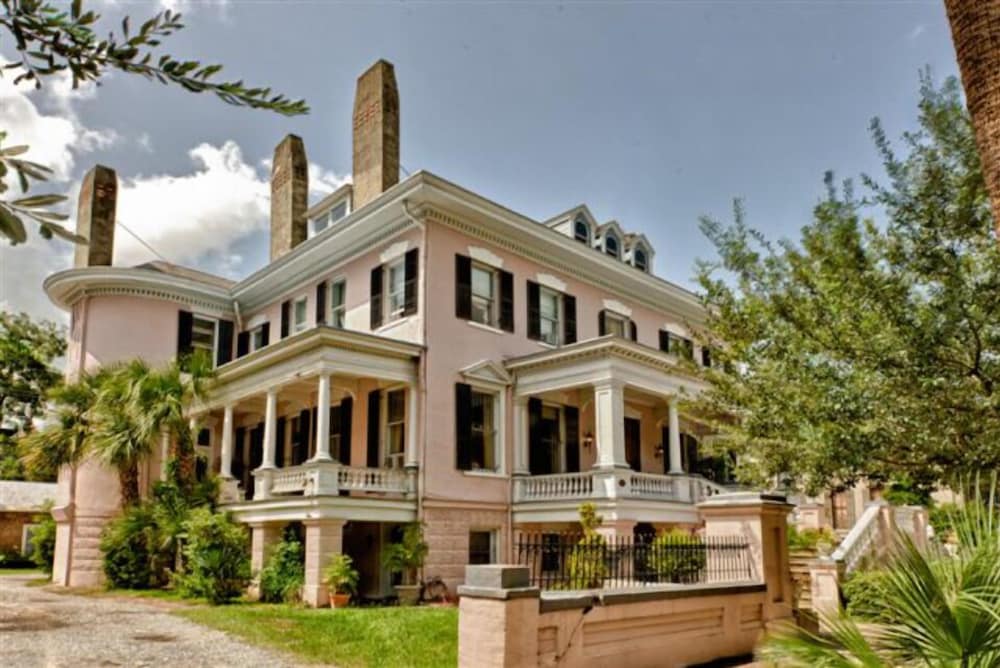 Godley Manor,,3 star