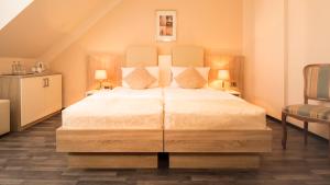 Hotel Carlton Mayfair,Düsseldorf>>Dusseldorf,3 star