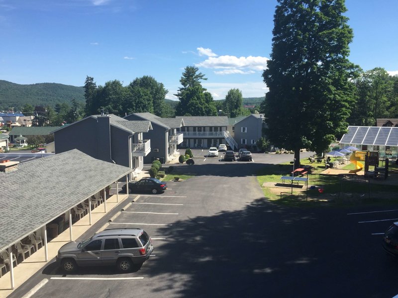 americas best value inn and suites lake george