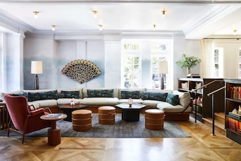 Revival Baltimore,,3 star