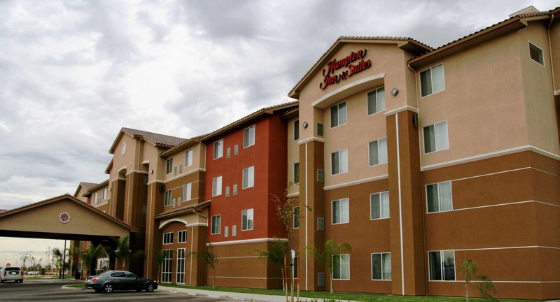 Hampton Inn & Suites Bakersfield North-Airport,California>>Bakersfield,2.5 star