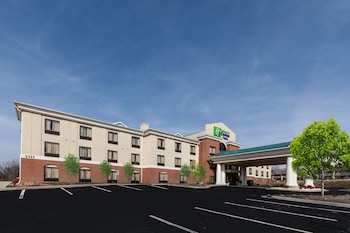 Holiday Inn Express Hotel & Suites Greensboro-East By Ihg,Mcleansville>>Greensboro,3 star