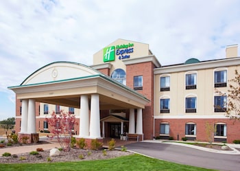 Holiday Inn Express & Suites Howell By Ihg,Howell>>Byron,3 star