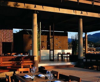 kirimaya golf resort and spa