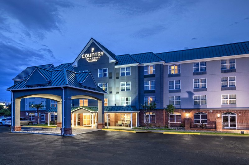 Spark By Hilton Woodbridge,Montclair>>Dumfries,3 star