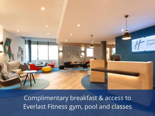 Holiday Inn Express Cheltenham By Ihg,Gloucester>>Cheltenham,3 star