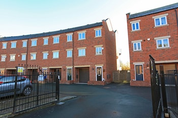 St Julians Place,,4 star