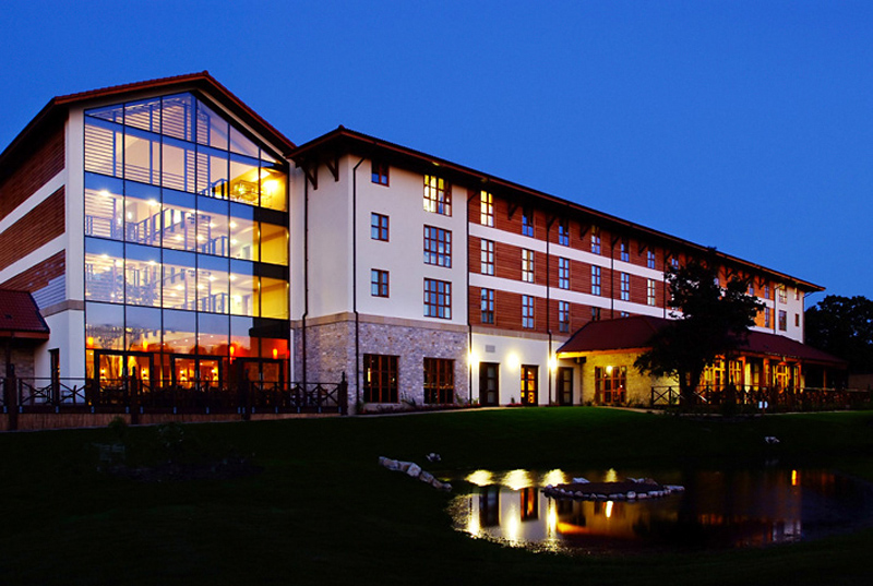 Chessington Safari Hotel,Croydon>>Chessington,3.5 star